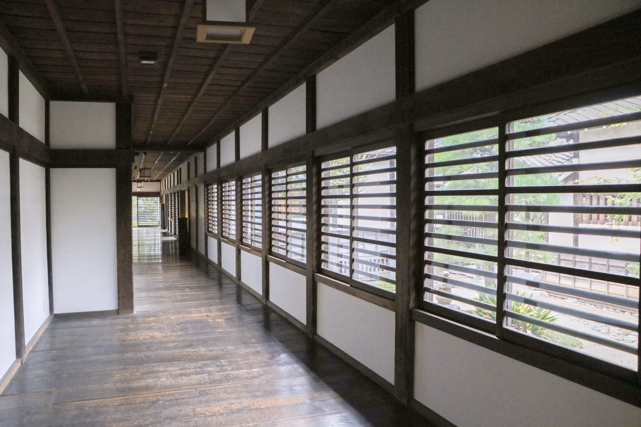 outdoor blinds mccrae
