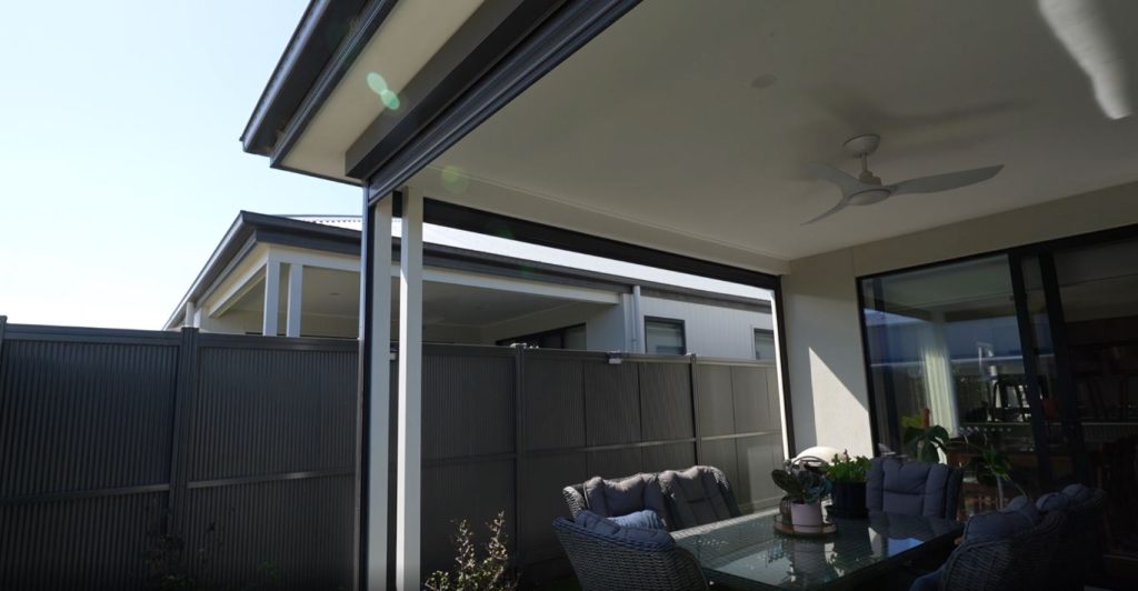 Poster Outdoor Blinds